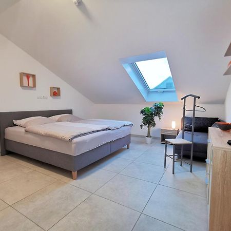 Ferienwohnung Schoene Auszeit Markkleeberg Bagian luar foto